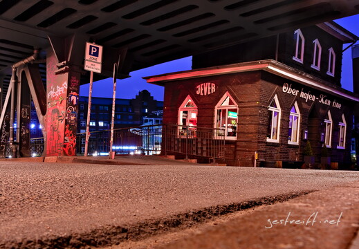 2026-04-13 194911 a7iii-DSC00278